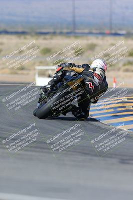 media/Feb-03-2024-SoCal Trackdays (Sat) [[767c60a41c]]/2-Turn 11 (10am)/